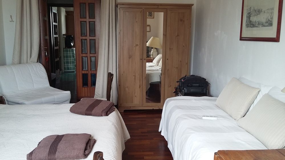 Napolicentro Mare - Sea View Rooms & Suites Екстер'єр фото